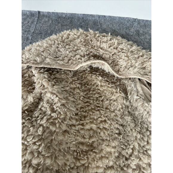 Altar'd State Womens‎ Brown Open Front Faux Fur Sleeveless Vest Size Small - Picture 8 of 10